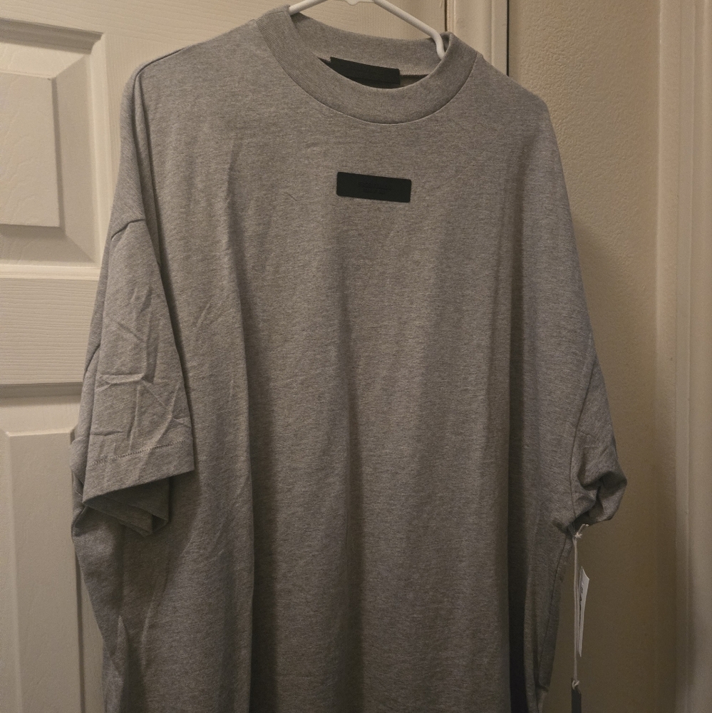 Essentials Fear of God T shirt
